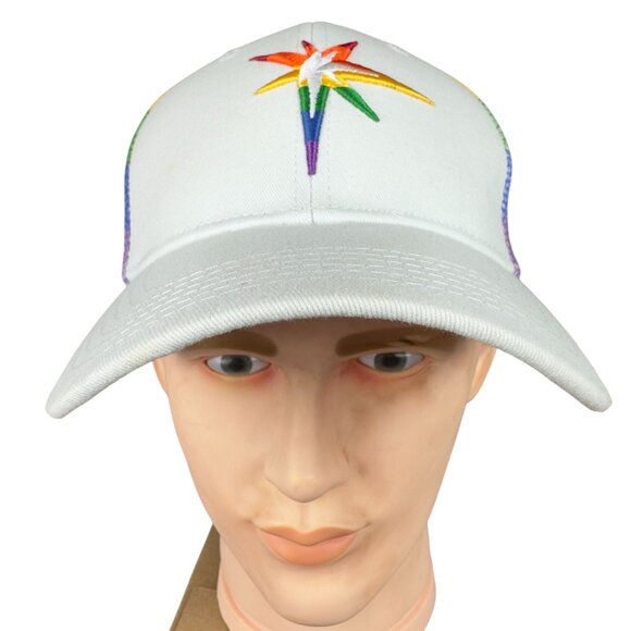 Melonwear Rainbow Mesh Trucker Hat LGBTQIA Pride Embroidered Star Snapback - Picture 1 of 14